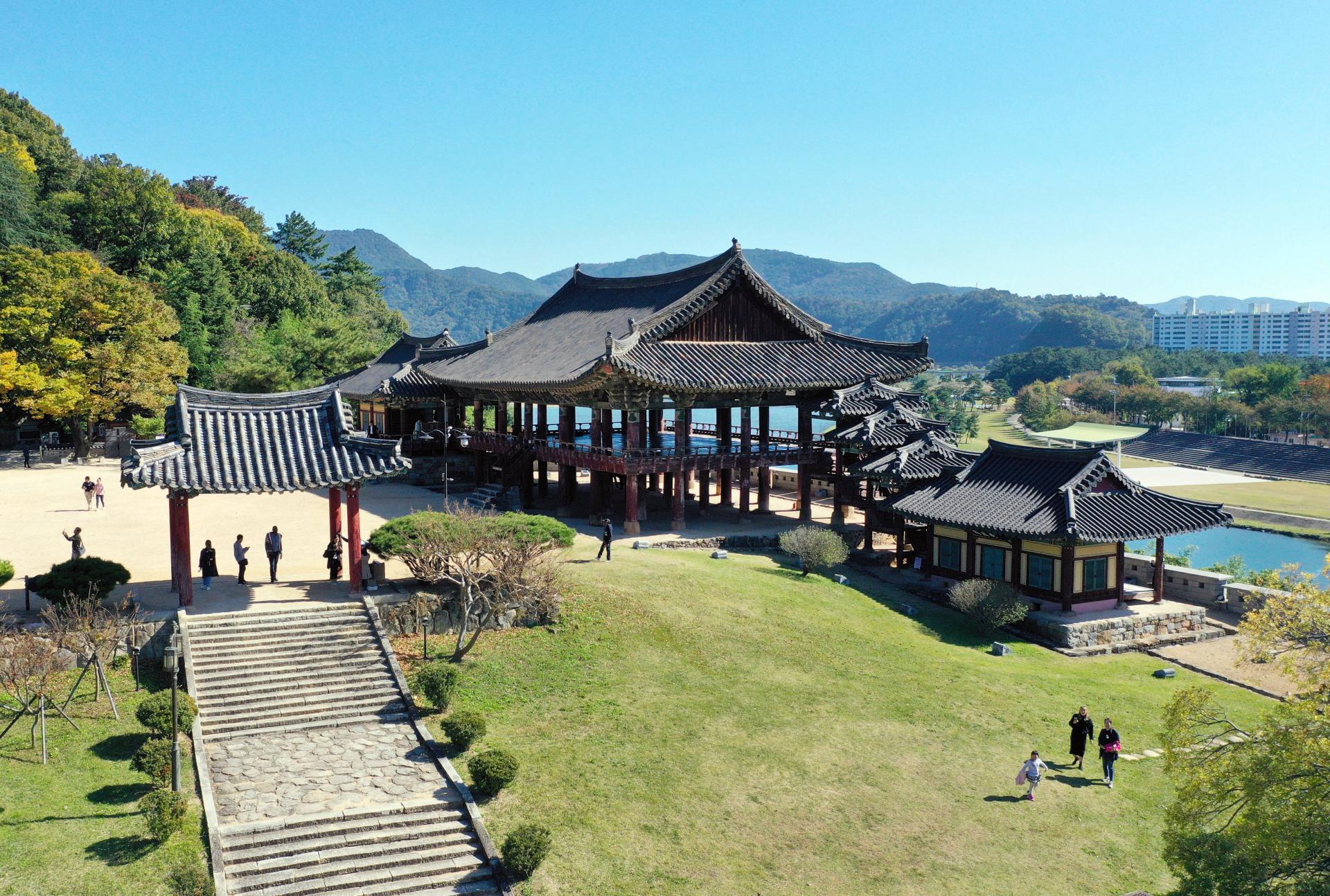 20191030 영남루 (3).JPG