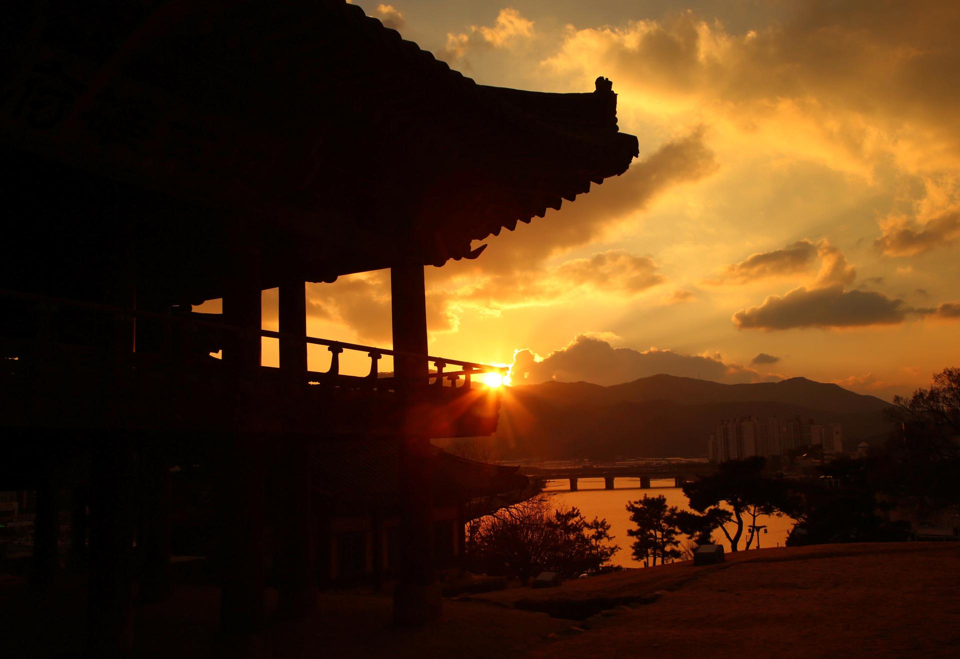 영남루 노을 (2).JPG